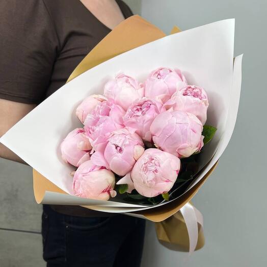 Bouquet of peonies