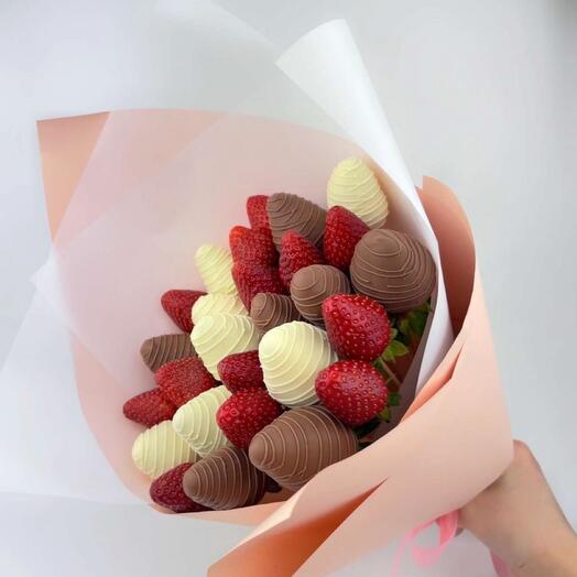 Клубника в шоколаде 27 шт