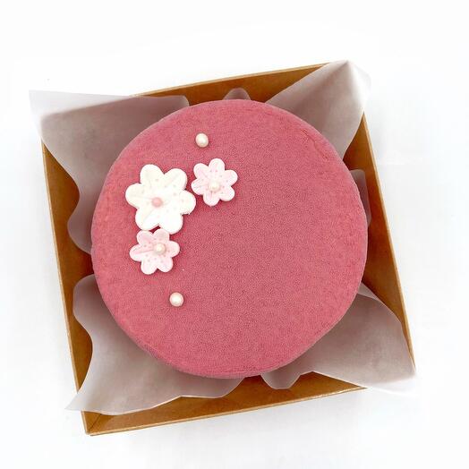 Bento cake with double filling: strawberry and vanilla