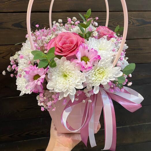 Delicate Floral Handbag