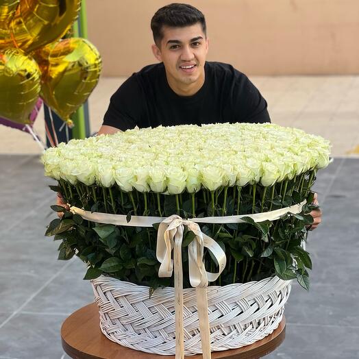 351 white roses basket