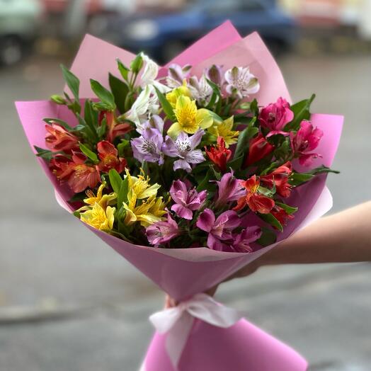 Mix of alstroemeria
