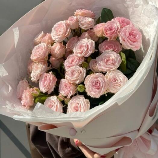 Bouquet of 5 bush roses peony-shaped