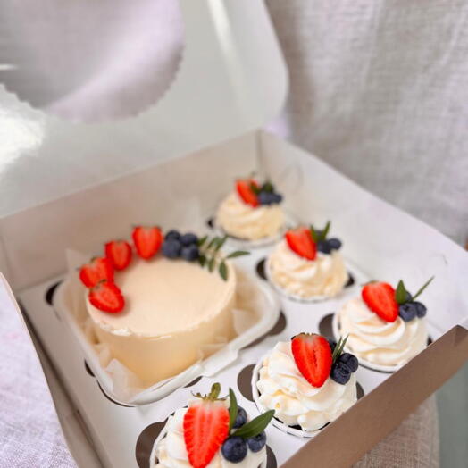 Bento y cupcakes🍓