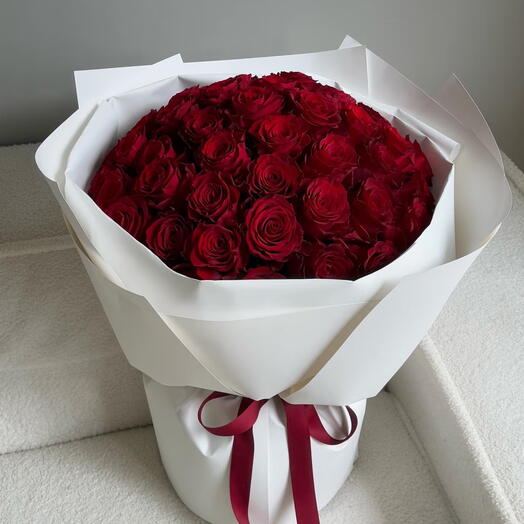 51 RED ROSES