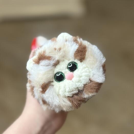 Juguete de piel de gato hecho a mano