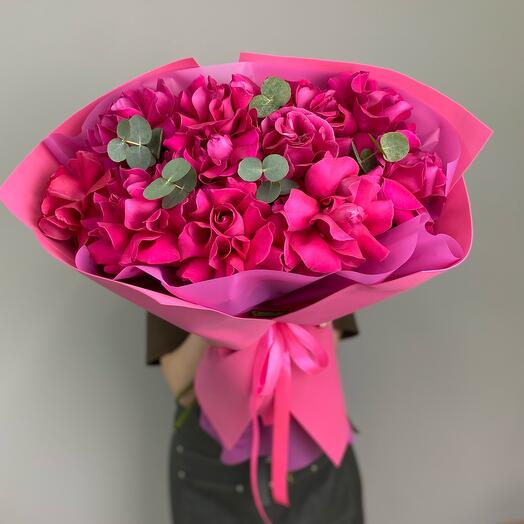 Малиновые королевские розы 🌹