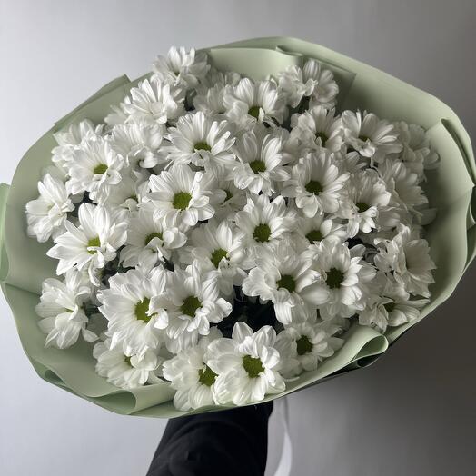 Букет из ромашковых хризантем