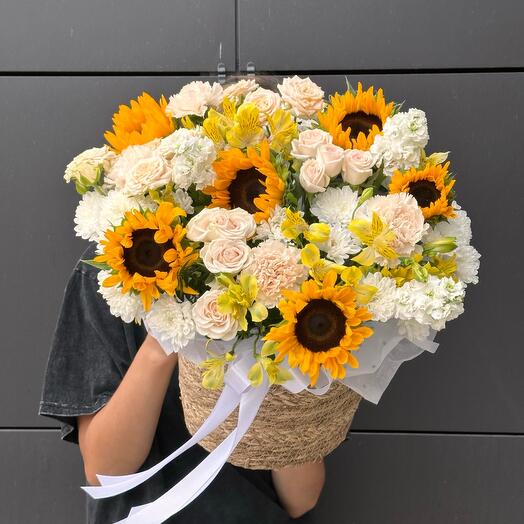 Летняя композиция с подсолнухами «sunshine»🌼