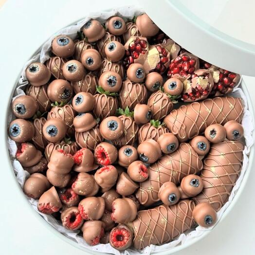 Клубника в ,банан,голубика,гранат «Ягодное Сияние Gift»