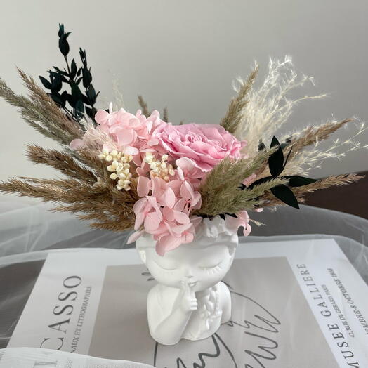 Простоит 1 год! Композиция из стабилизированных цветов и сухоцветов в кашпо