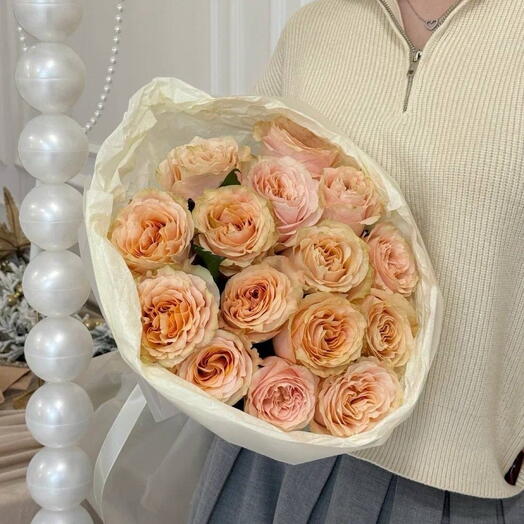 Букет из персиковых роз princess crown