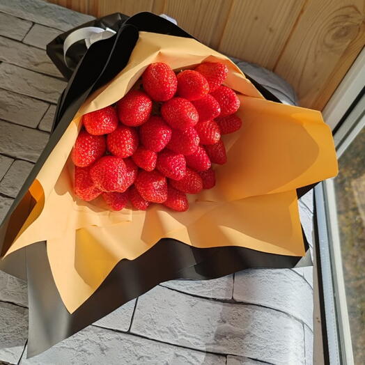 Букет из клубники