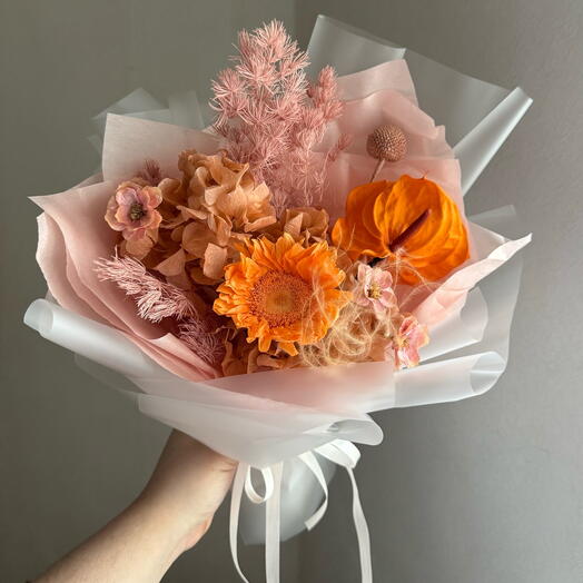 Букет с подсолнухом и антуриумом «orange»