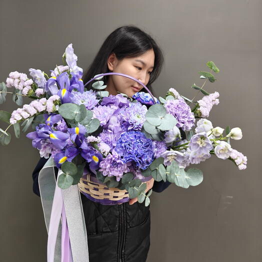 Корзина с цветами Ты просто Космос