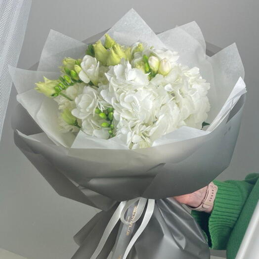 Bouquet White Morning
