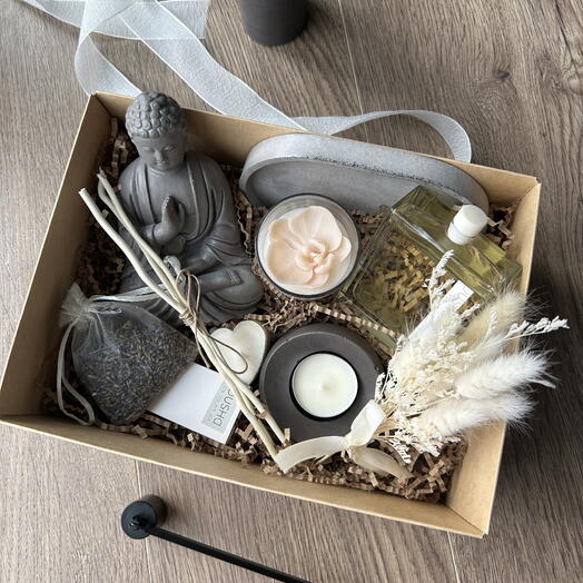 Подарочный набор-бокс «Медитация» с Буддой и свечами, букет из сухоцветов , саше, аромадифузор для любимой, подруге , маме