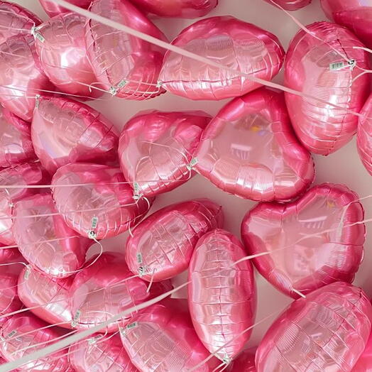 25 розовых сердец