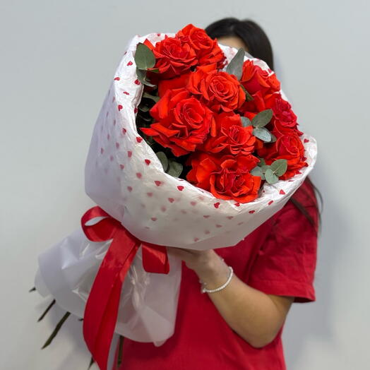 Букет из алой розы