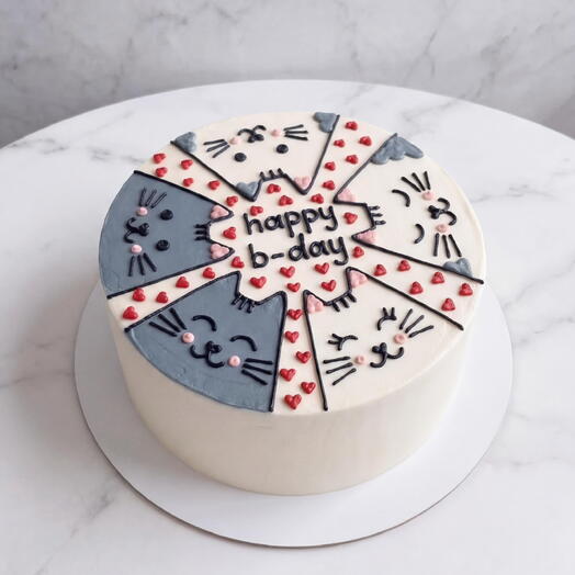 Birthday cake with seals