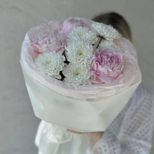 Нежный букет с пионами и хризантемами 🌸/ сезонный хит