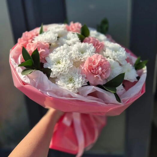 Нежные диантусы с пышными хризантемами 🌸