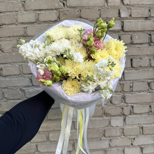 Букет с маттиолой💛