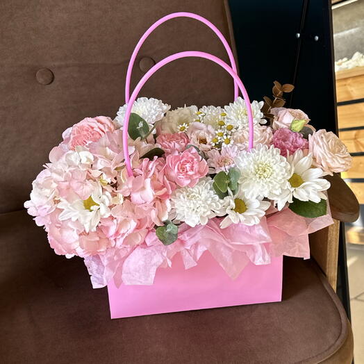 Сумочка розовая с цветами 🌸