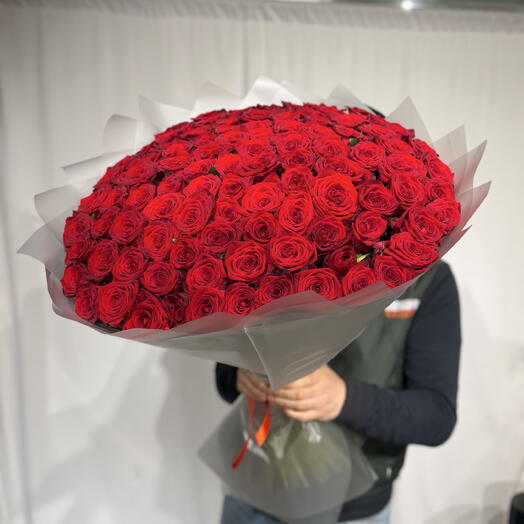 Букет из 101 розы