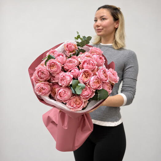 Монобукет с пионовидной, кустовой розой 🌸