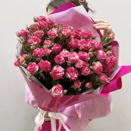 Букет Яркое моно из кустовых роз🌺