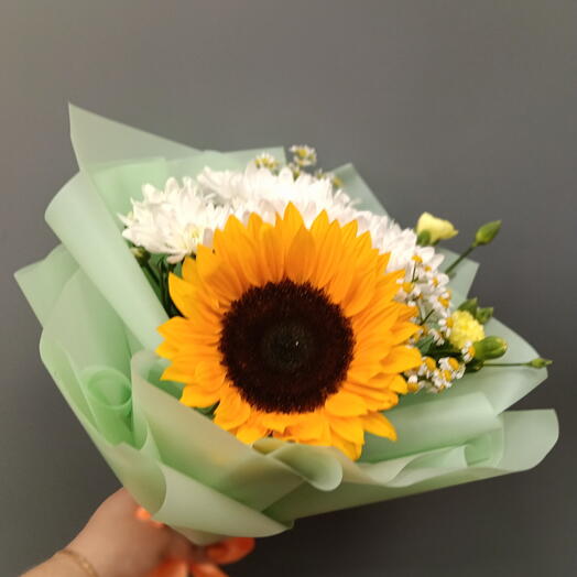 Букет с подсолнухом🌻