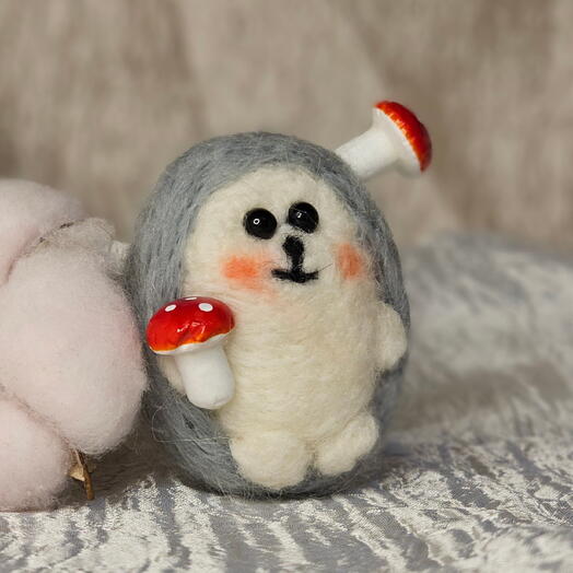 Сваляная игрушка  Ёжик
