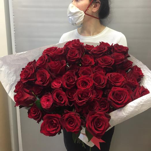 35 rosas rojas
