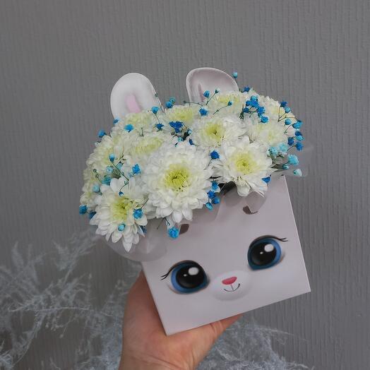Цветы в коробке Хризантема