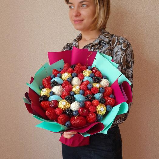 Ягодный букет Сладкие обьятия