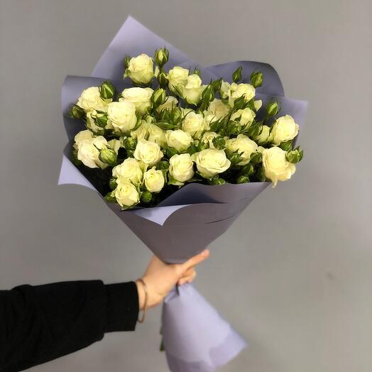 Ramo de rosas blancas
