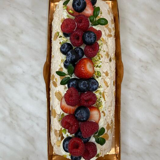 Meringue roll