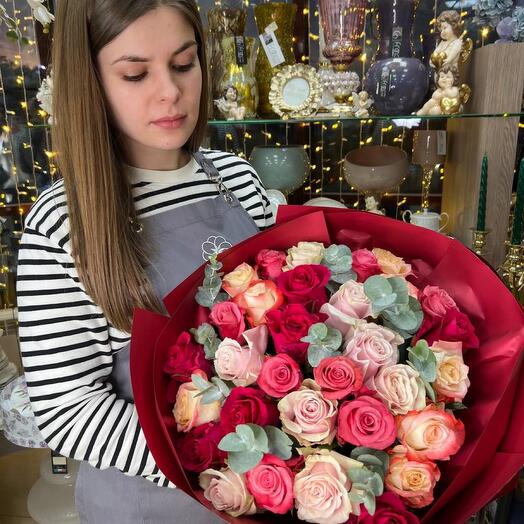 Букет из роз микс