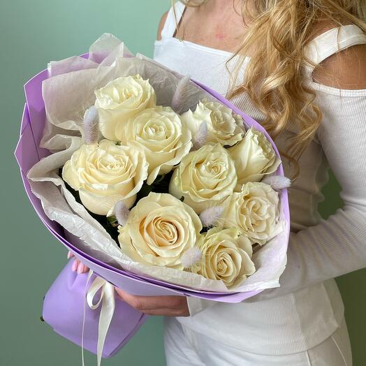 White roses 9 pcs