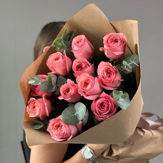 11❣️Яркий букет из пионовидных роз