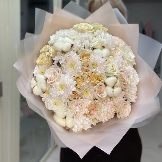 Гигантская зефирка😍букет в нежных оттенках , Роза, кустовая Роза , хризантема дополняют этот букет