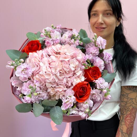 Designer bouquet "Nina Ricci"