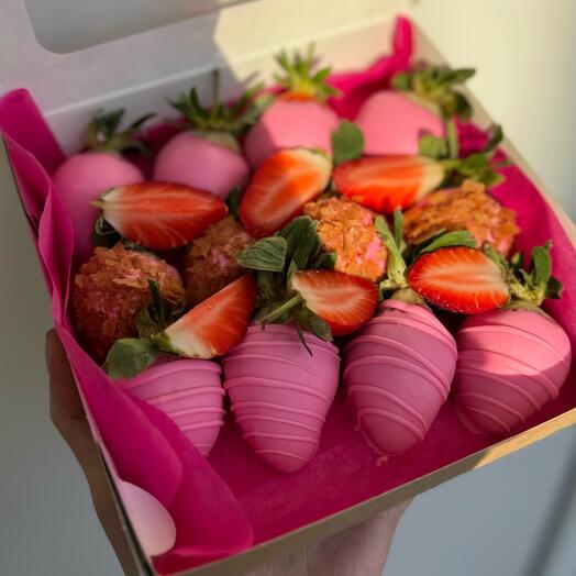 Клубника в шоколаде , 12 шт