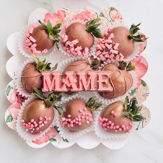 Клубника в шоколаде «Маме»