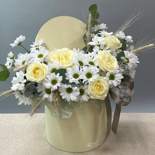 Composition of Chrysanthemums and white Roses