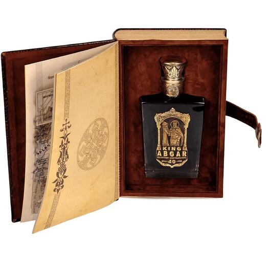 Коньяк Иджеван Царь Абгар 40 лет 0.7 л