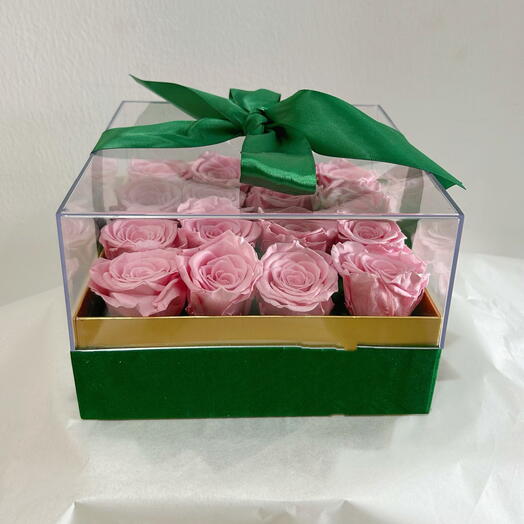 Forever roses box