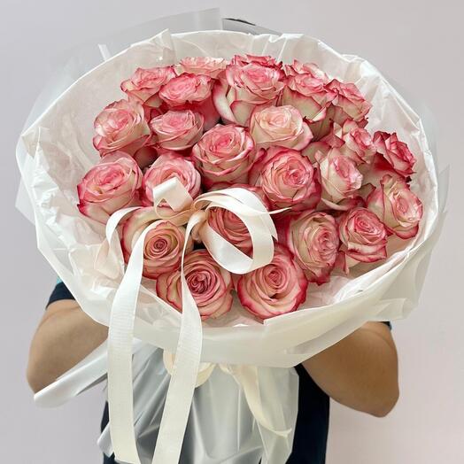 Розы 25 штук