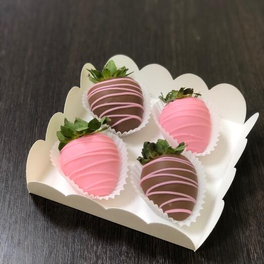 Клубника в шоколаде 4 шт